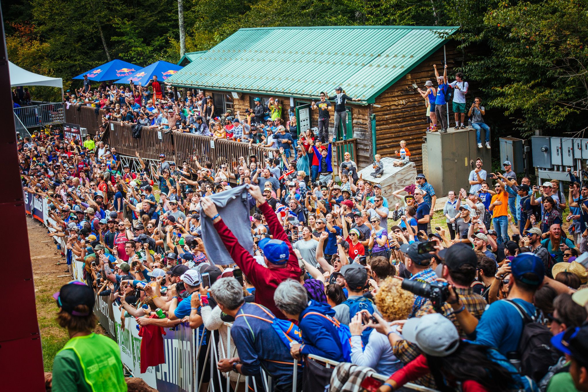 Spectators at the finish line at UCI Mercedes-Benz UCI Mountain Bike World Cup Finals 2019 at Snowshoe Mountain
