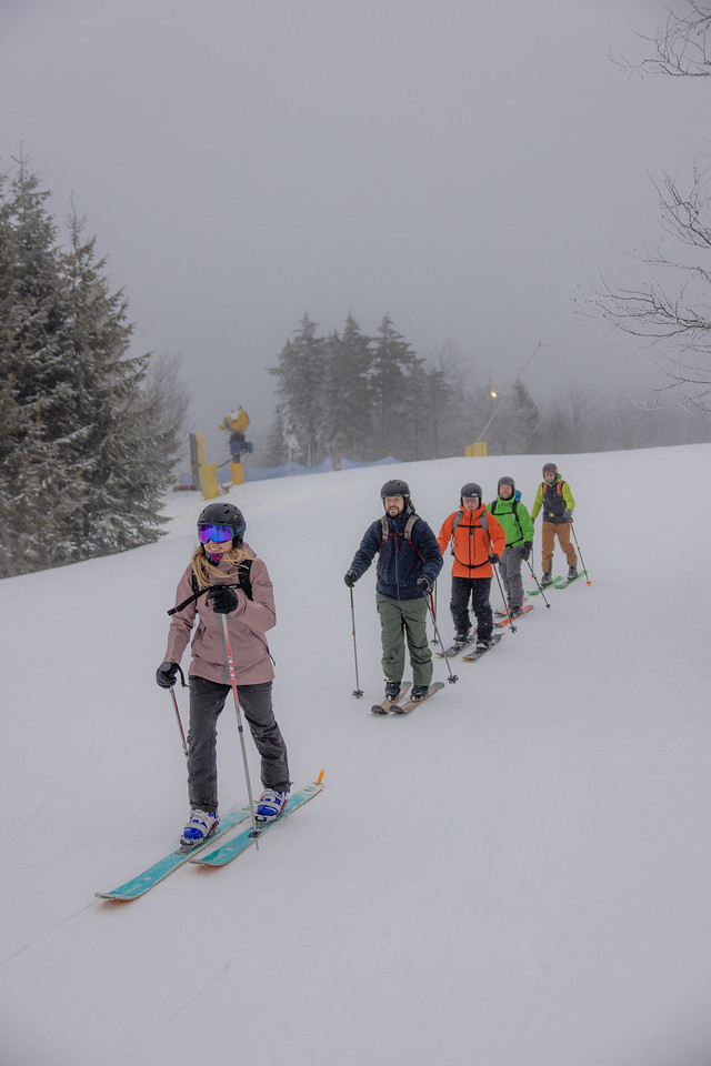 Dapatkan Giliran Anda – Ski Naik Bukit di Silver Creek